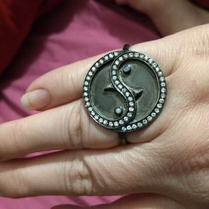 Genevieve Jones two finger yin yang ring   ultra rare!!!